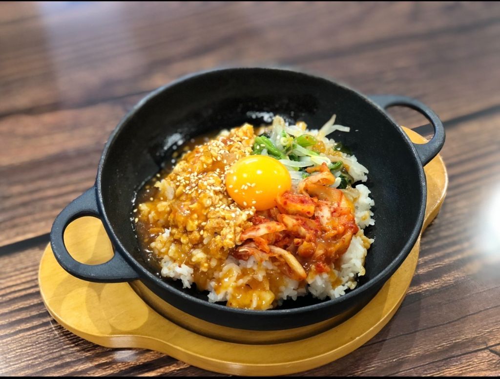 南部鉄器の鉄鍋料理